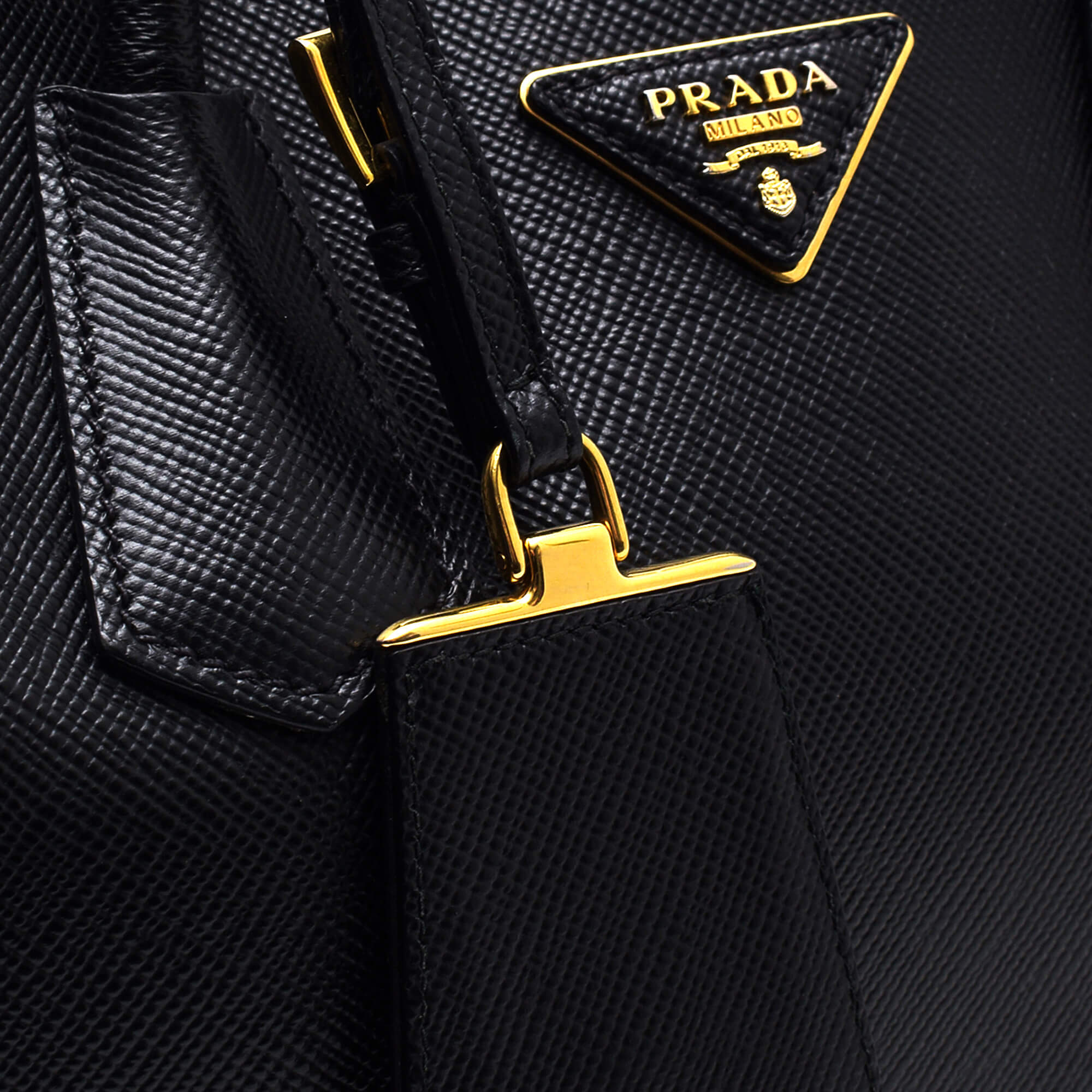 Prada - Black Saffiano Medium Double Cuir Bag 